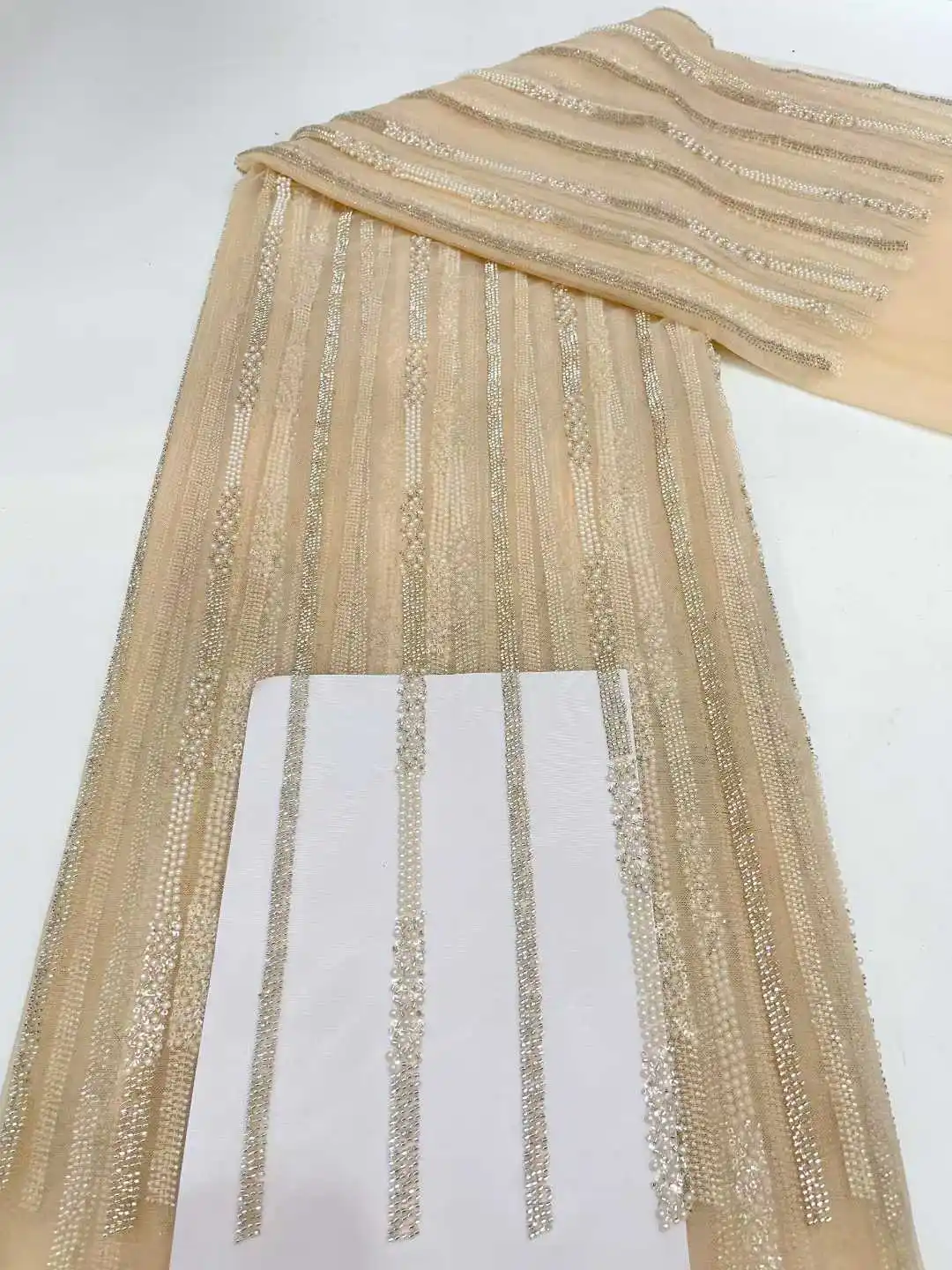 

2025 New Hot Sale New Tulle Lace Fabric With Beads Sequins African Nigerian French for High End Wedding Party Bride Sewing Dress