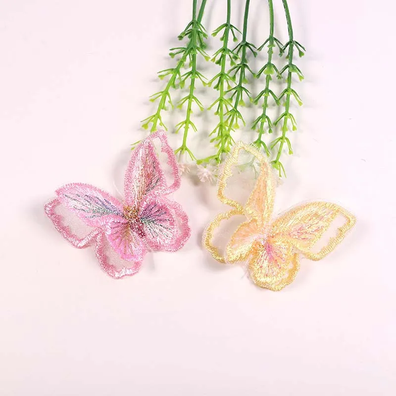 15 個のコンピュータ刺繍オーガンザ衣類パッチワーク、二層刺繍パッチワーク、蝶パッチワーク