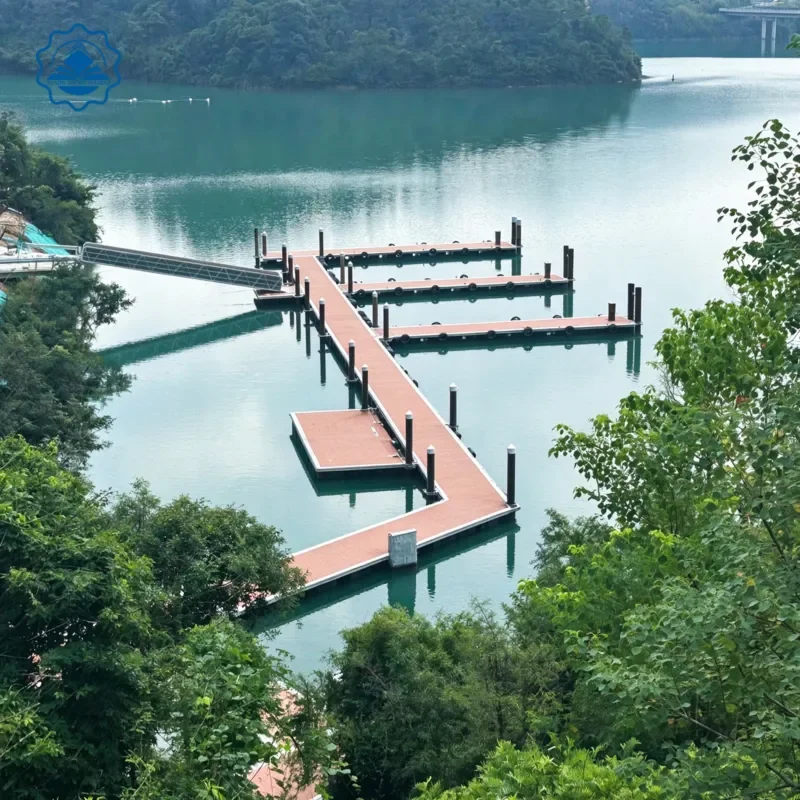 Aluminum Pontoon Bridge with WPC Deck for Marina Lake Boat Moorings Vacation Docking Platform Floating Pier System