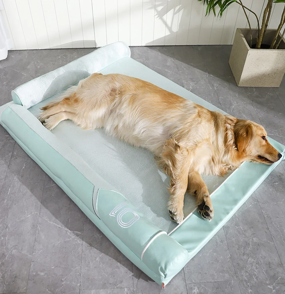 Detachable and Washable Cat Bed, Dog Mat, Durable Pad for Pet, Non-Stick Surface and an L-Pillow, Summer Cool Mat