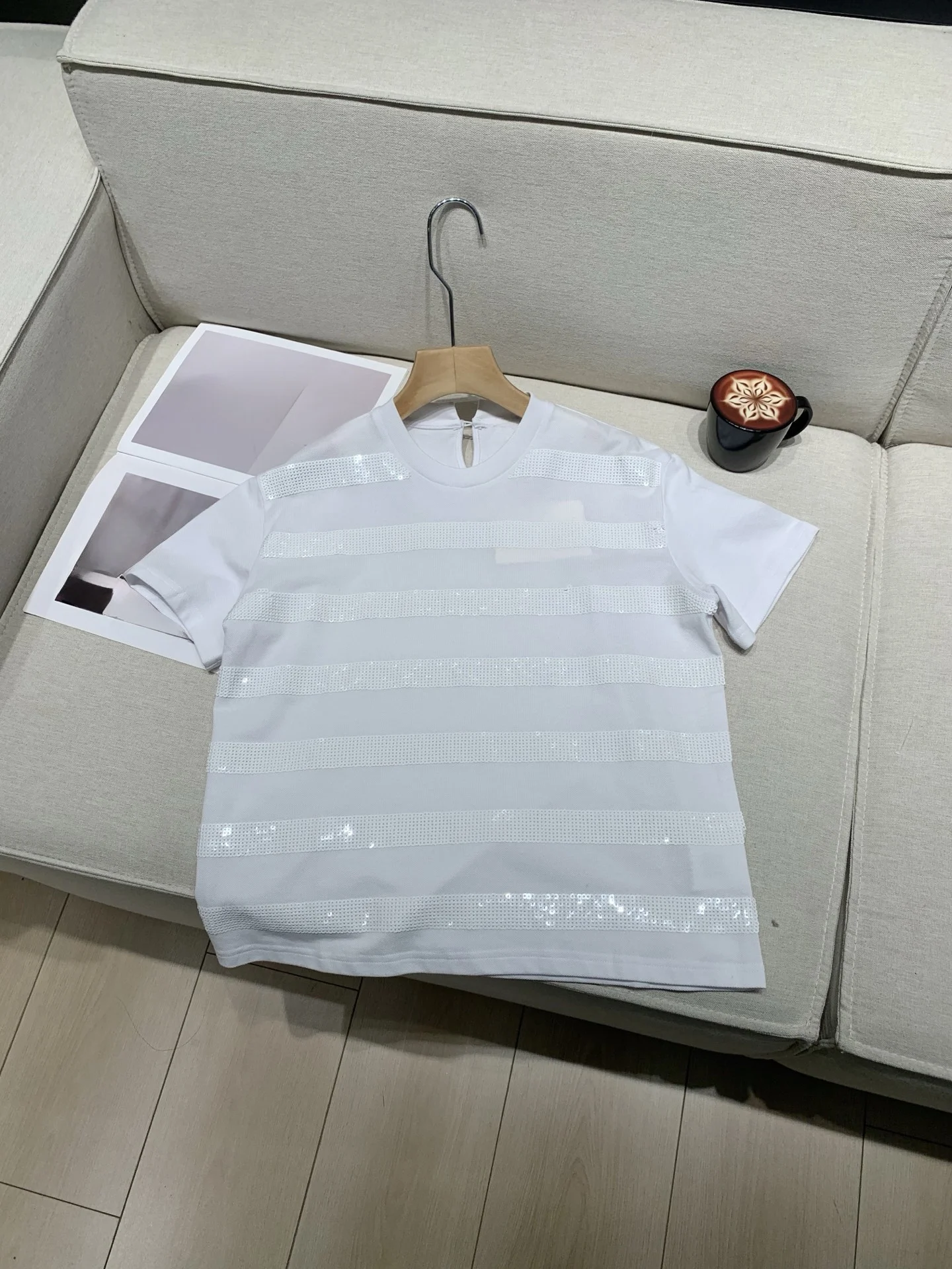 New Spring/Summer High-Quality Fashionable Sequin Embroidered Crew Neck T-Shirt for Women