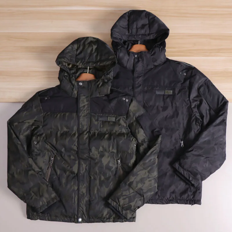 

Men's Outdoor Camouflage Cotton Jaet Breathable Waterproof Windproof Multiple Ventilation Holes Faionable Urban Sle Lon...