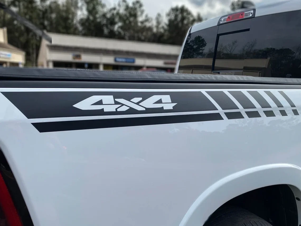 2PCS Side Bed Rail Car Stickers Stripes Vinyl Decals For Dodge Ram 1500 2009-2023 Graphics Stickers Auto Exterior Accessories view 2