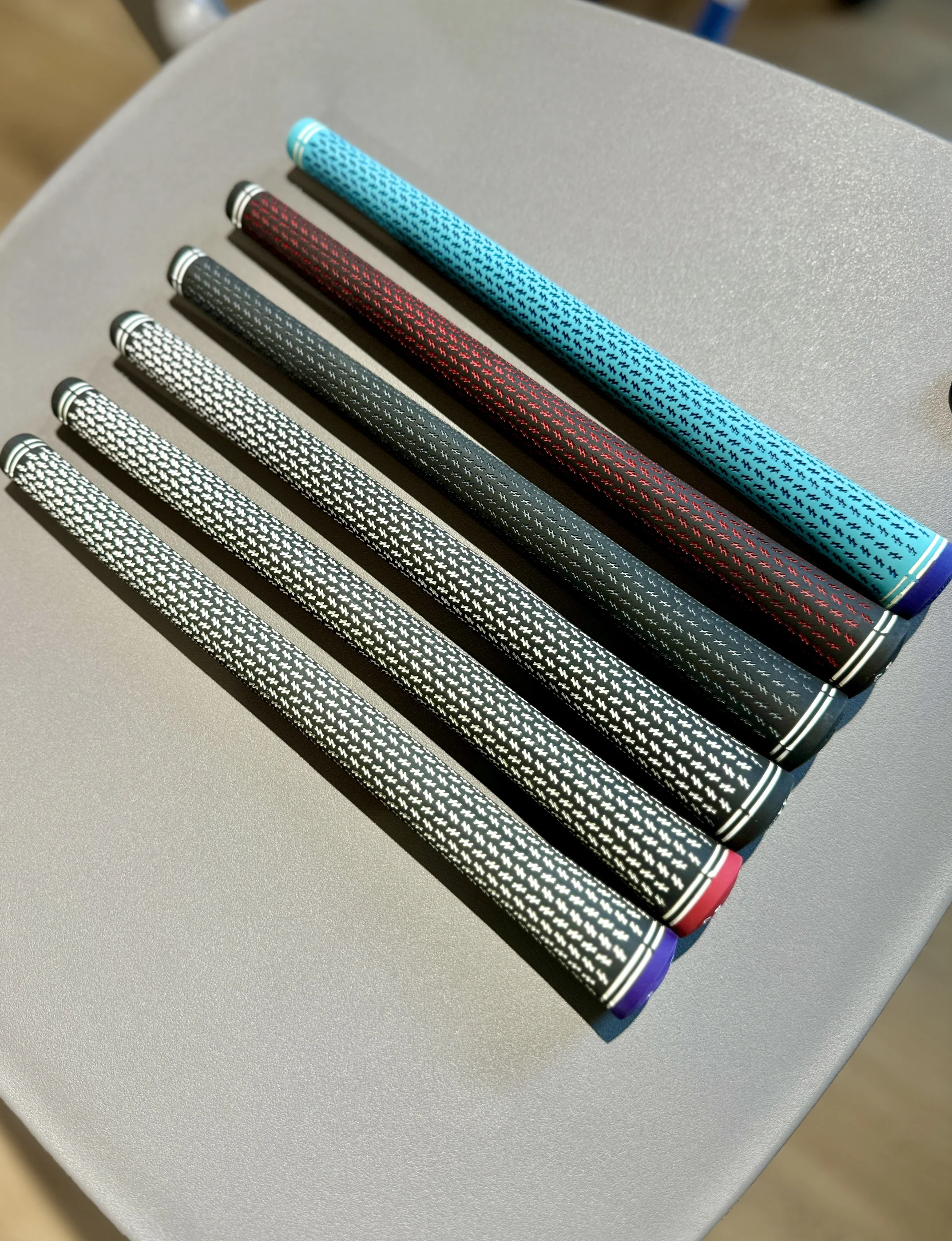 

Универсальная резиновая рукоятка для гольфа LAMKIN, 360-градусная сборка, для мужчин и женщин, универсальная рукоятка для гольф-клюшек для спорта и фитнеса