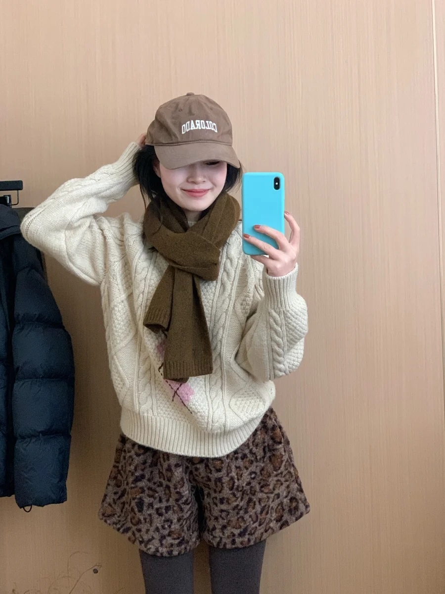 

Утепленный вязаный свитер для женщин с круглым вырезом, узором косы, повседневный, зимний, новый, в корейском стиле, для невысоких, маленький размер