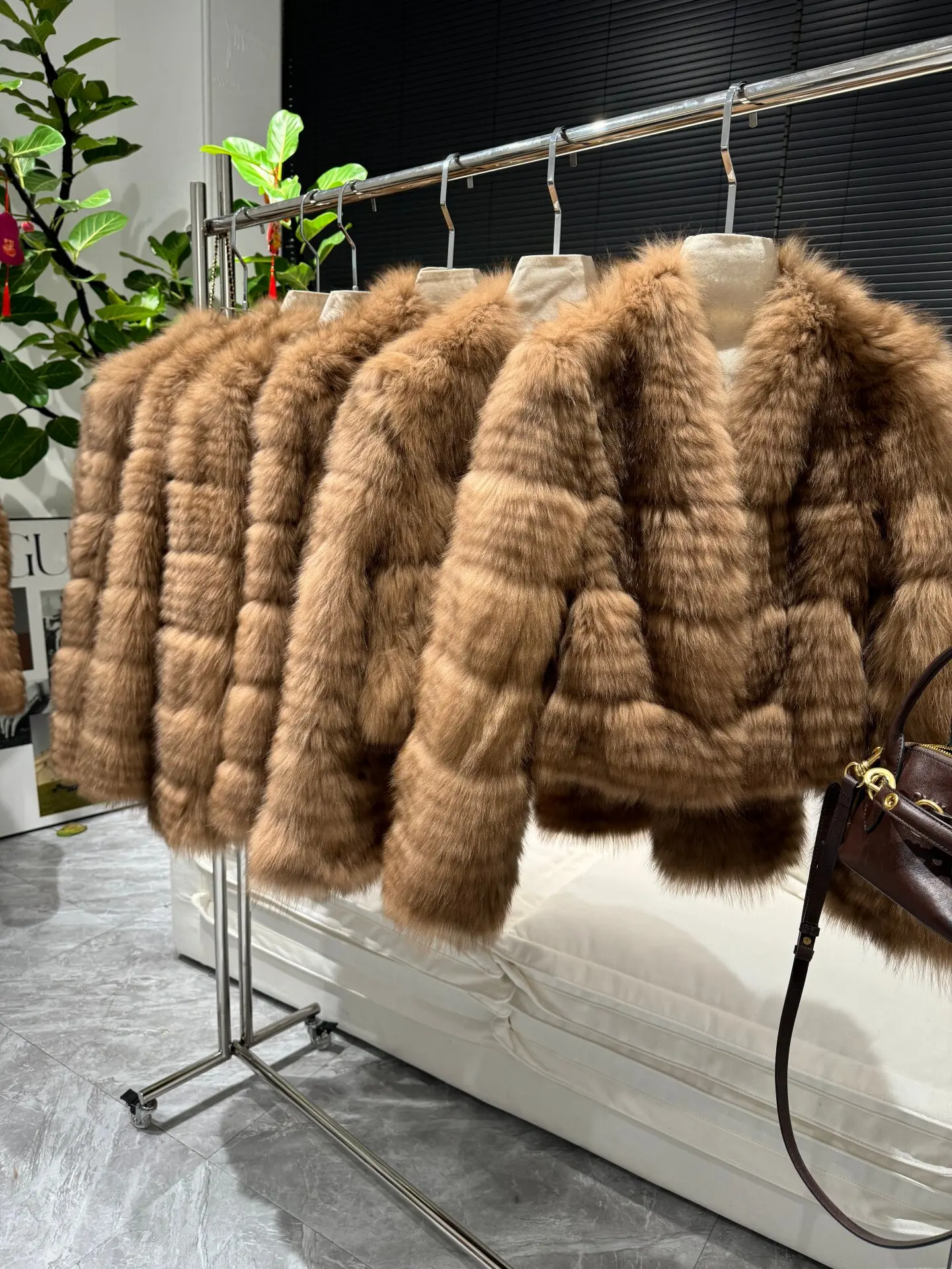 Real Natural Fox Fur Strip Sewed Toghter Coat Thick Warm Luxury Outerwear Jackets