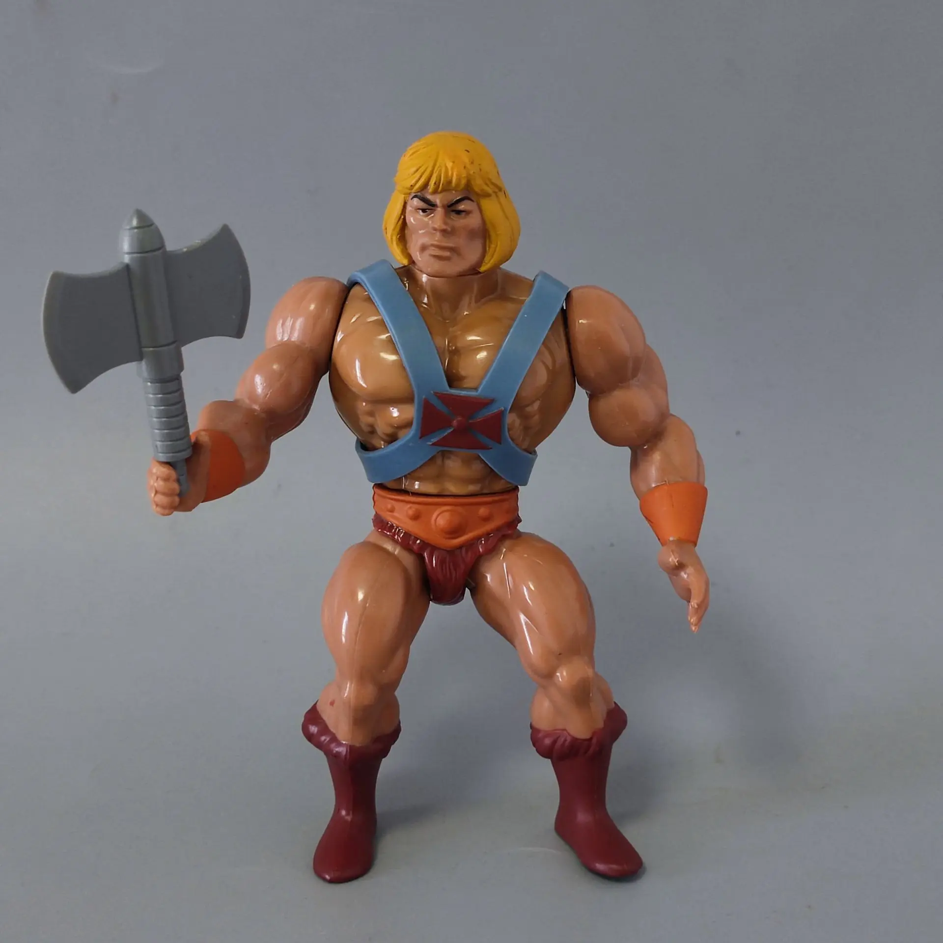 Super7 He-man maître de l'univers rétro Heman et Version claire arme non originale figurine d'action ample de 5 pouces