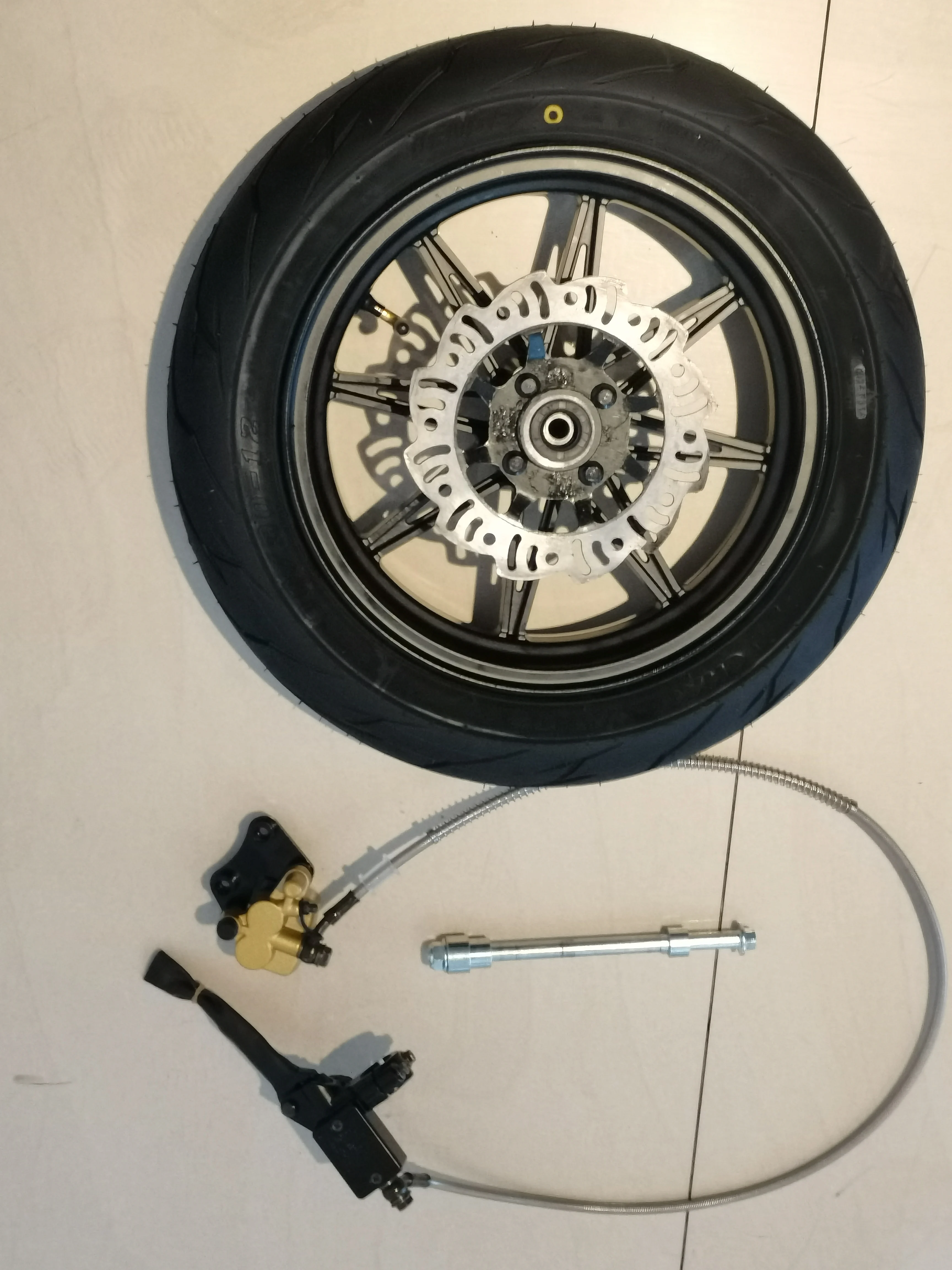 Applies ToAluminum Front Wheel Set Includes Aluminum Front Wheel, Disc Brake, Axle