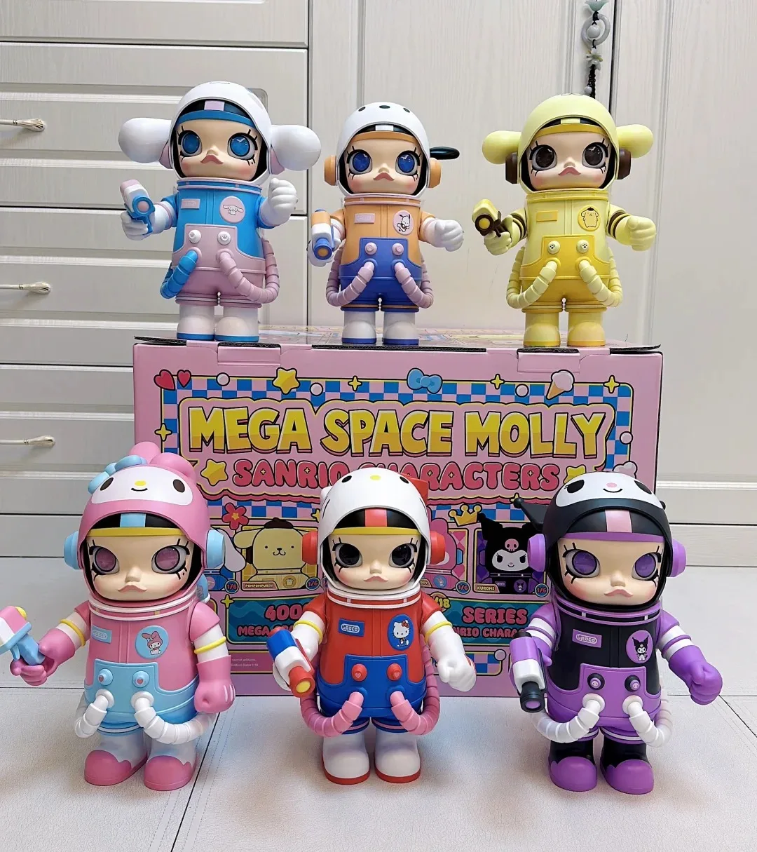 

Popmart Mega Space Molly 400% семейная серия Sanrio, экшн-фигурка аниме «Hello Kitty», милая фигурка Melody Kuromi, детский рождественский подарок