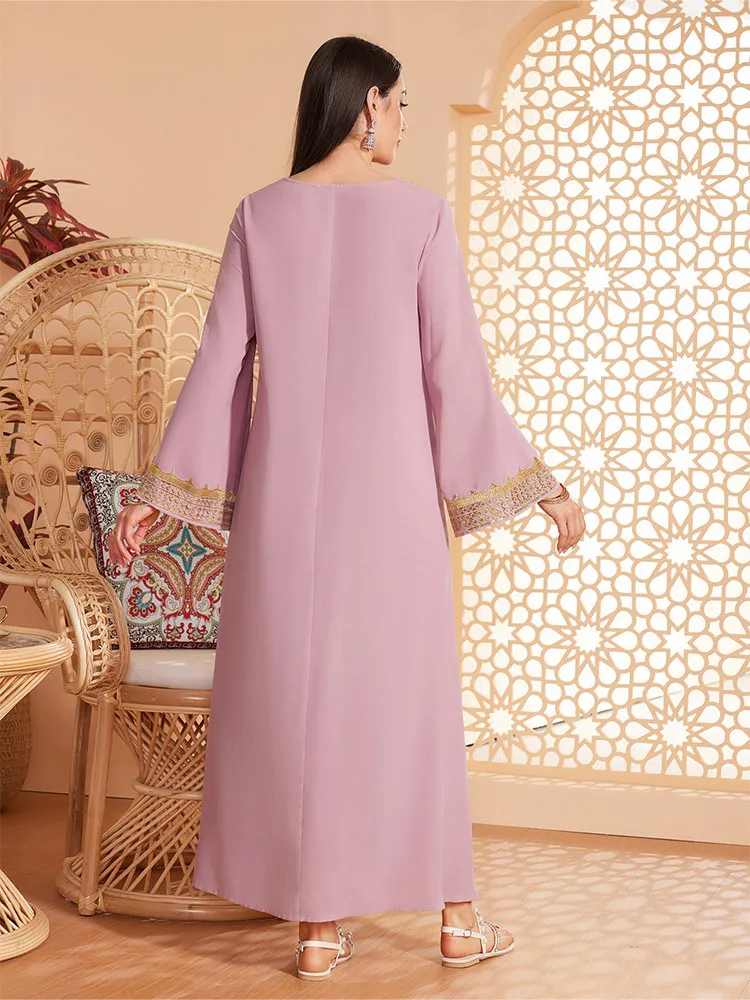 Eid Ramadan Muslim Women Dress Embroidery Dubai Morocco Party Dresses Arabic Kaftan Vestidos V-neck Elegant Maxi Prayer Abayas