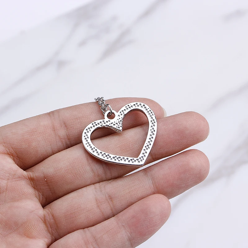 3 Pcs Hollow Out Heart Design Best Friends Forever Necklace Set BFF Chain Choker For Girls Women Bestie Friendship Memorial