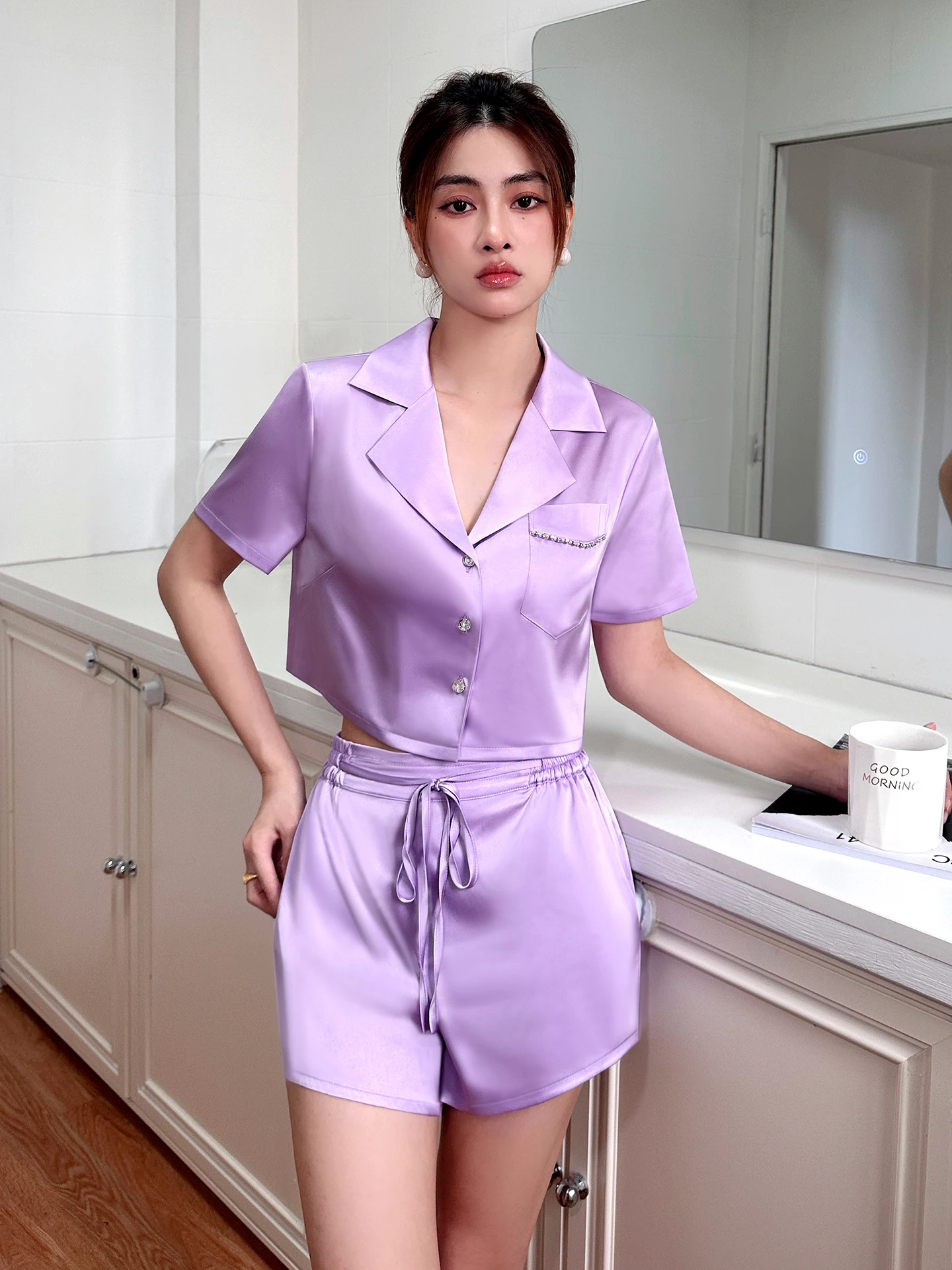 ensemble-de-vetements-d'interieur-en-soie-pour-femmes-manches-courtes-deux-pieces-style-simple-tissu-en-polyester-respirant