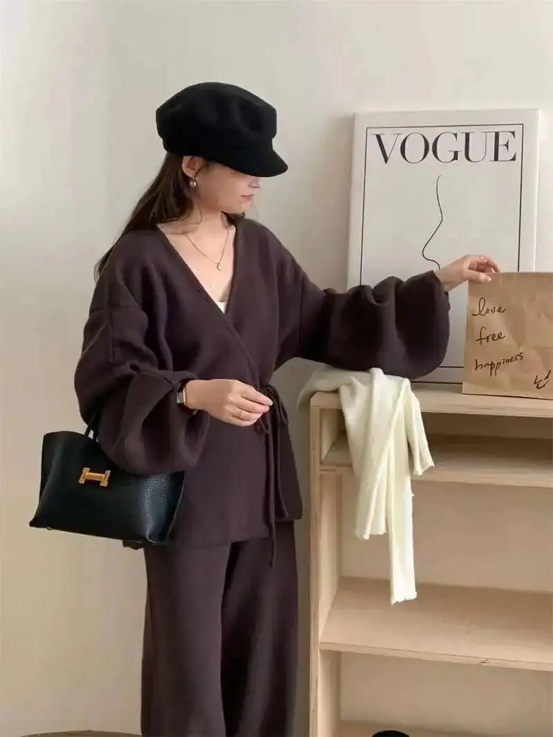 [EWQ] Fashion V-neck Long Sleeve Lace Up Sweater And High Waist Trousers Casual Women Knit Set Clothing 2025 Autumn New 16O1719