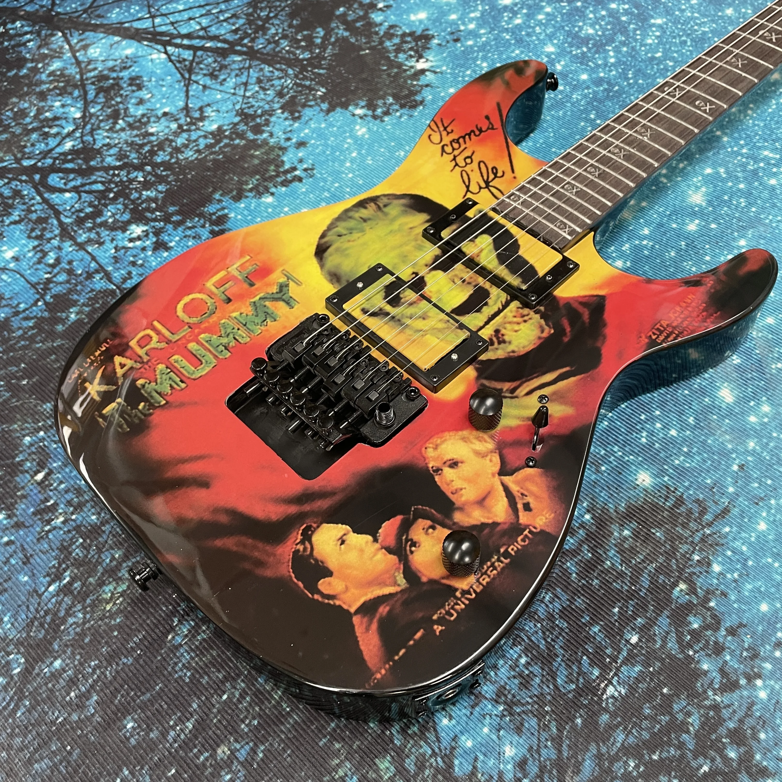 Vintage-style electric guitar  - đánh giá và giá Electric Guitar Beginner