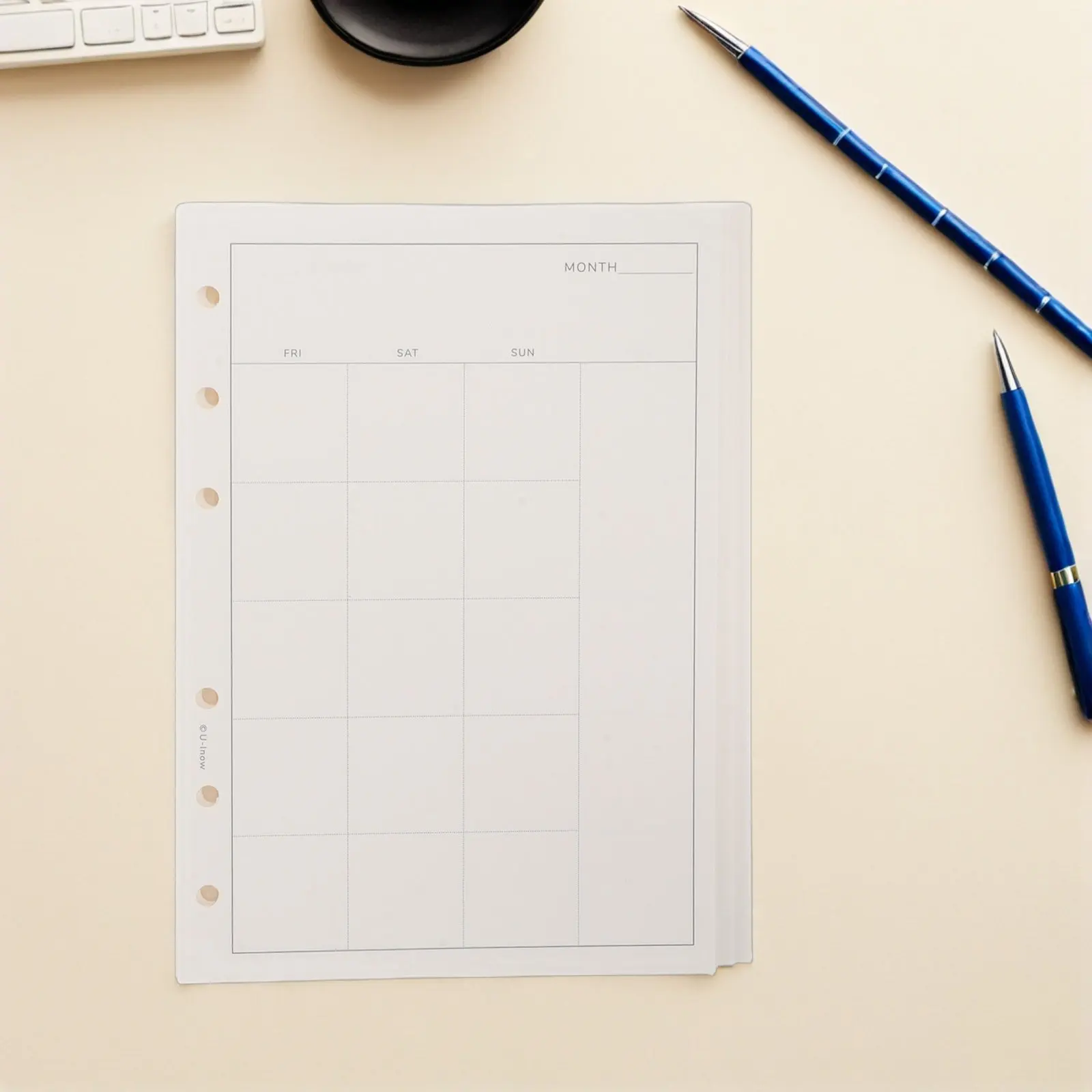 

4 A6 Planner Refill Paper Undated Weekly Monthly Binder Inserts 6-Hole Punch Notebook Planner Journal Refillable Organizer