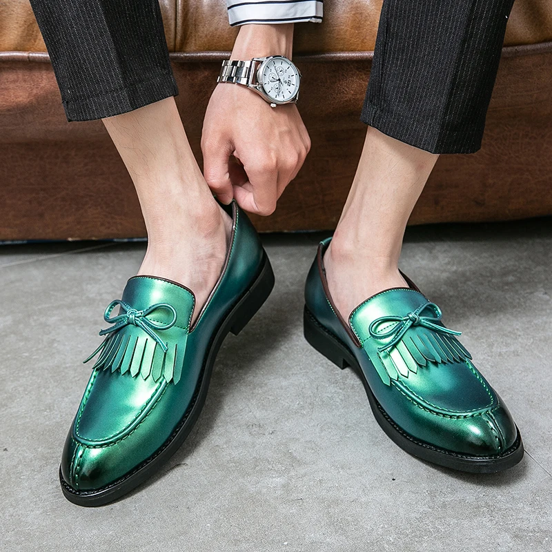 Mens Designer Casual Leather Luxury Office Purple Green Tassel Loafers Business Italian Wedding Dress Formal Male Shoes for Men