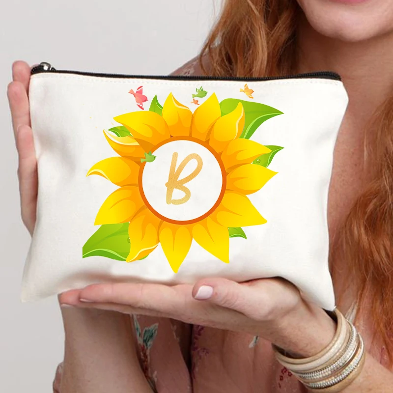 A-Z Letters Makeup Bag Sunflower Pattern Cosmetic Cases Bachelorette Party Gift Travel Cosmetics Lipstick Organizer Pencil Case