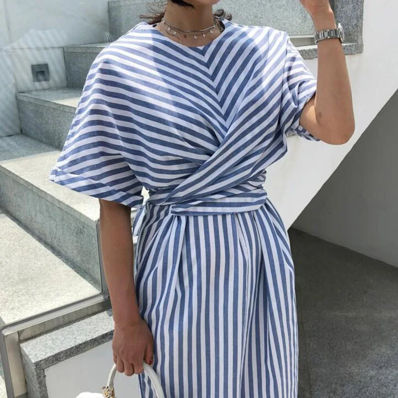 

Ретро-платье в полоску с принтом, приталенное, для вечеринок, весна 2026, повседневное, с круглым вырезом, с поясом, длинное, женское, в корейском стиле, с коротким рукавом, летнее