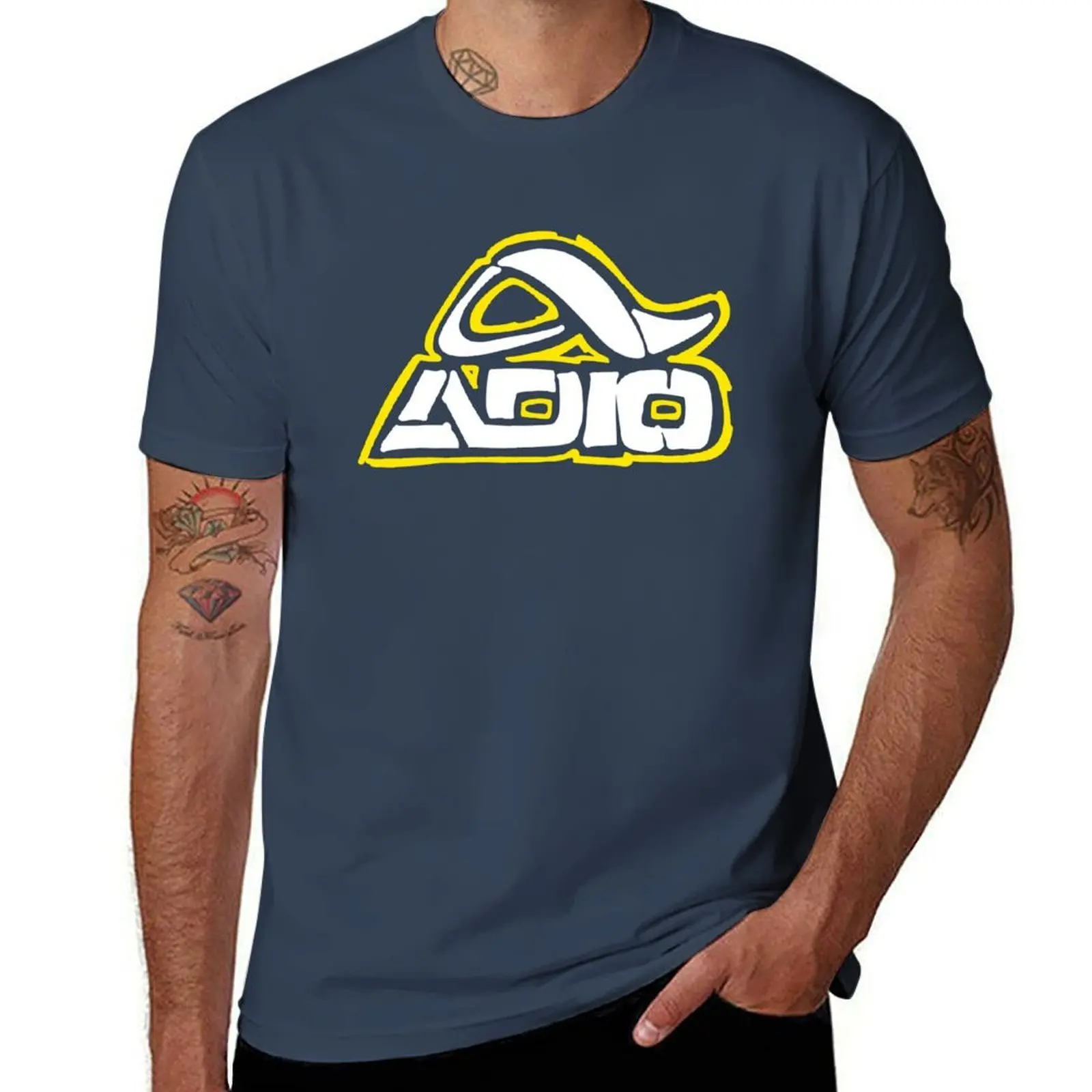 Camiseta con logo ADIO, camiseta ligera para correr