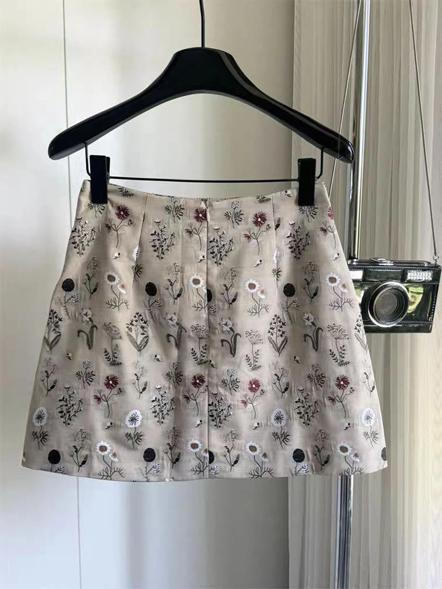 Fashionable High Waist A-Line  Skirt Women's Loose Heavy Embroidery Floral Print Casual Commute Style Korean Version
