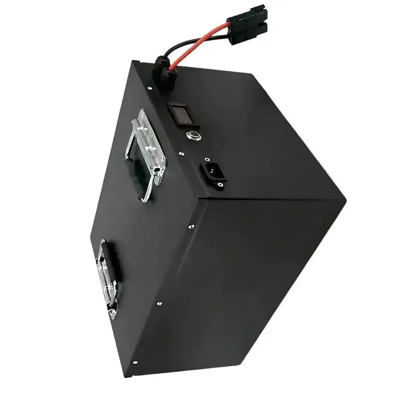 مقاوم للماء Lifepo4 48 فولت 150AH بطارية بلوتوث BMS ل 4800 واط دراجة سكوتر عربة جولف الطاقة الشمسية + شاحن 10A