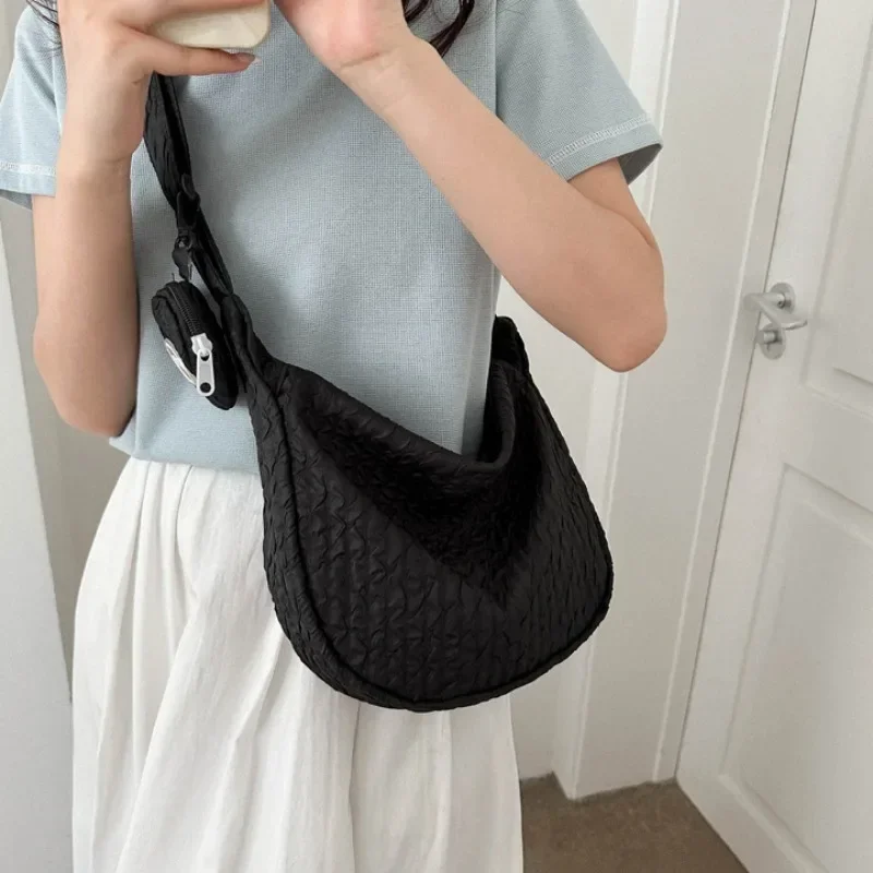 Xiuya Cloud Pleated Women Shoulder Bag Solid Color Cute Soft Lightweight Hobos Messenger Bag Casual Korean Fashion Girls Handbag