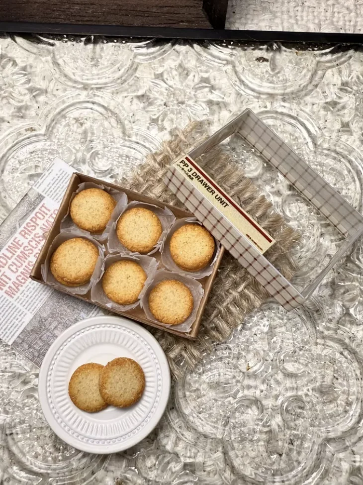 Hot Sale 1:6 Miniature Bakery Gift Set, Handmade Pizza Cookie Bread Matcha Box, Dollhouse Kitchen Pretend Play Dessert Decor
