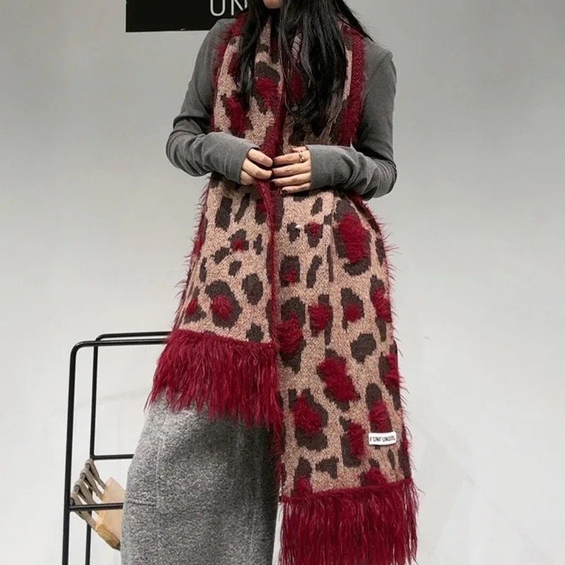 

Fashion Jam Red Cashmere Tassel Scarf Women's Warm Winter Wool Shawl Leopard Design Korean Spicy Girl Scarves Accessory