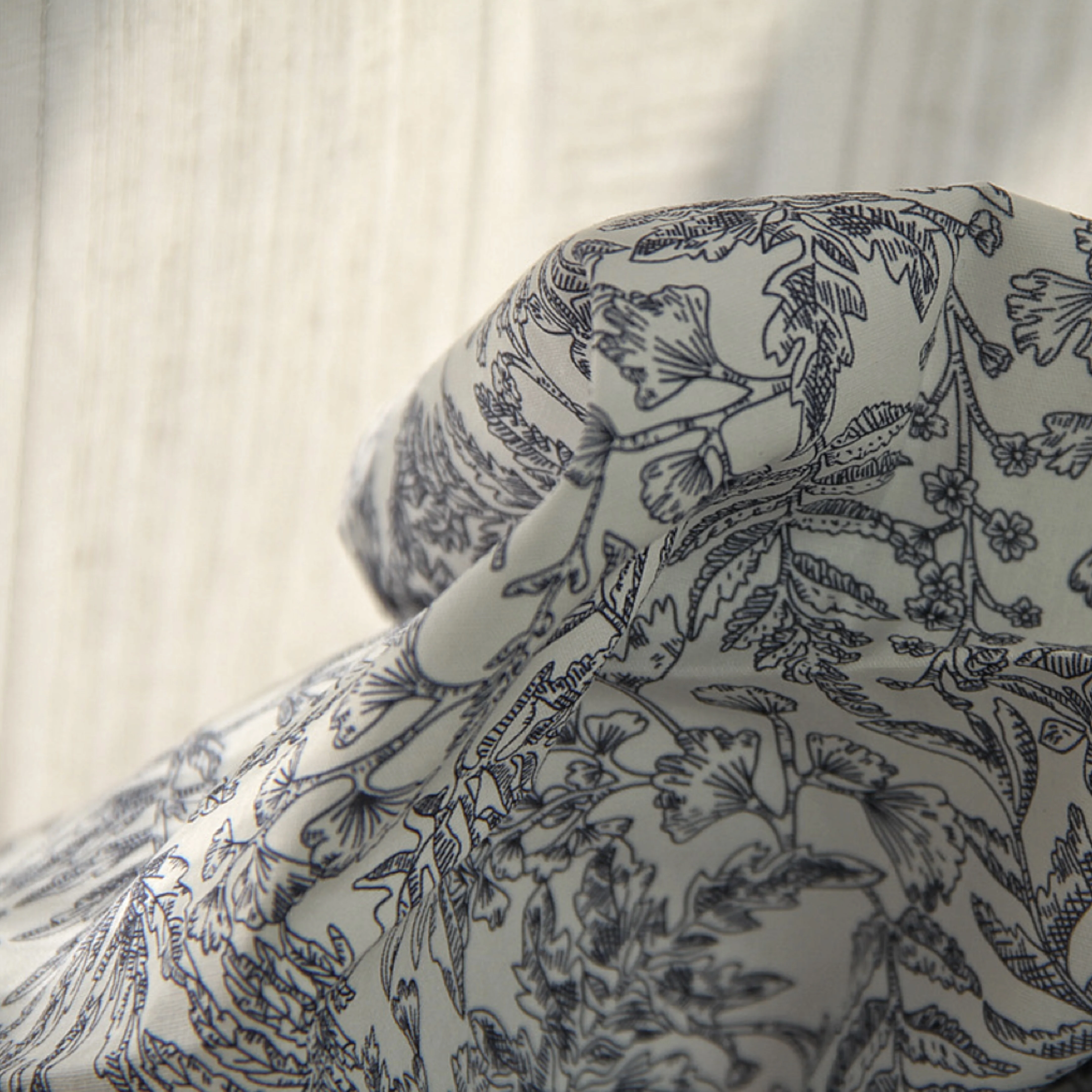 Liberty Montgomery Sketch Flower 100% Cotton Fabric Printed Fabric Handmade DIY Children's Dress Home Clothing Tablecloth