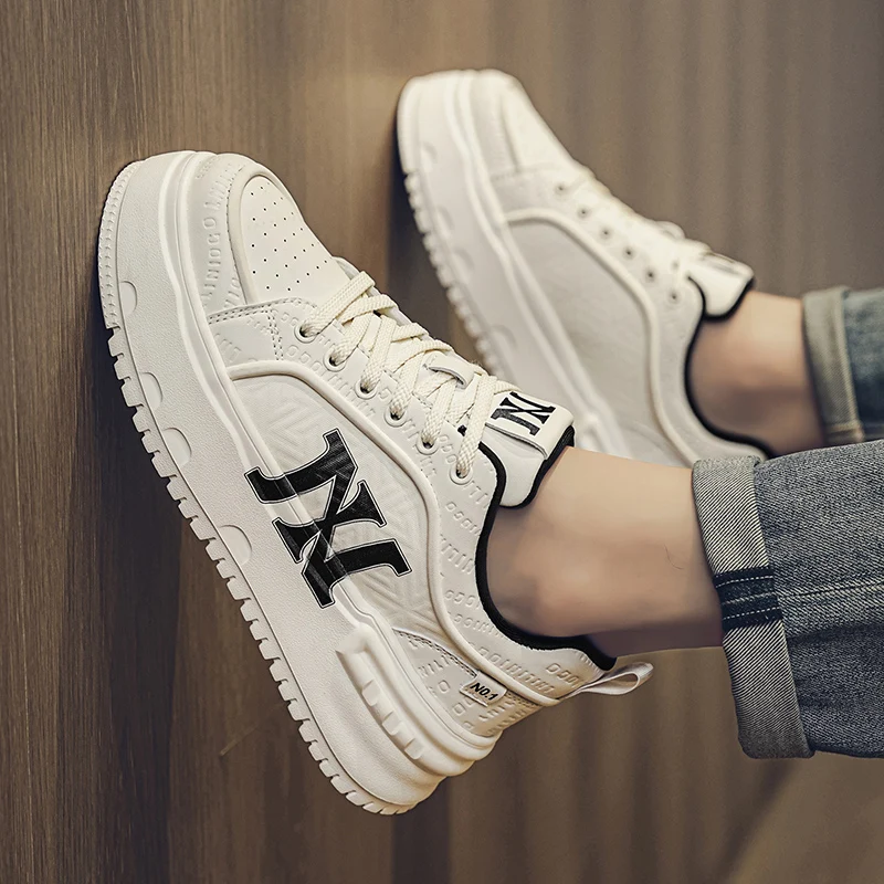 

Fuzhou Men's Shoes 2026 New Summer Trendy Versatile White Sneakers Casual Sports Men's Design Fashionable Shoes