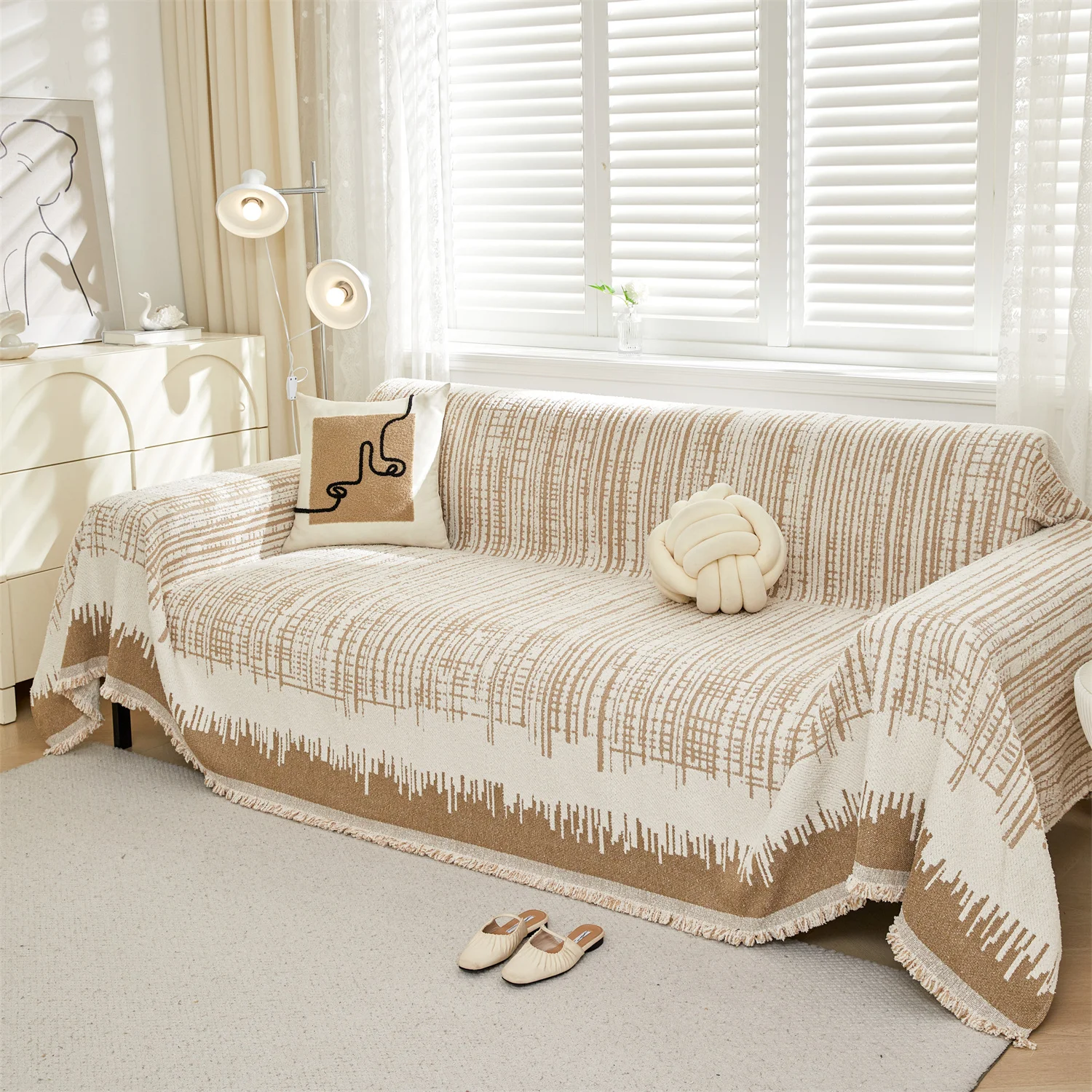Flauschige Linien Jacquard verdicken flauschige Sofa Handtuch mit Quaste Universal für Wohnzimmer möbel Dekor Abdeckung oder Camping decke