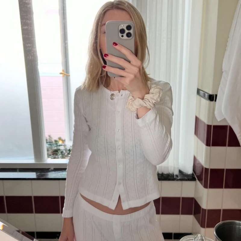 Taruxy fino tripulação pescoço de malha cardigan feminino cintura alta curto lazer botão mangas compridas quente pintinho casaco de malha outono novo