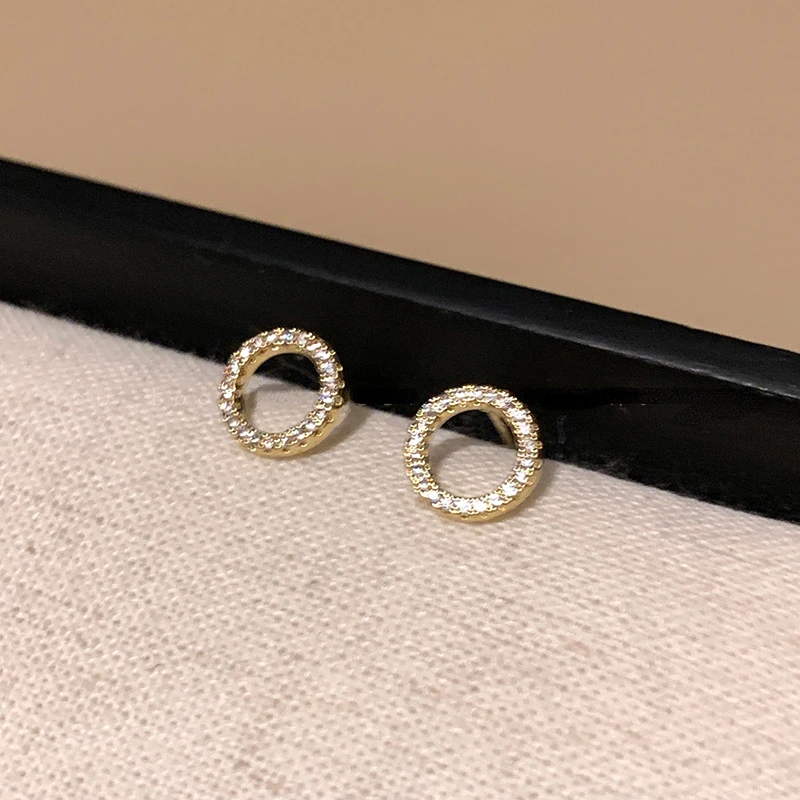 Delicate Small Circle Stud Earrings for Women Gold Color Crystal Minimalist Korean Party Summer Fashion Jewelry Accessories Gift