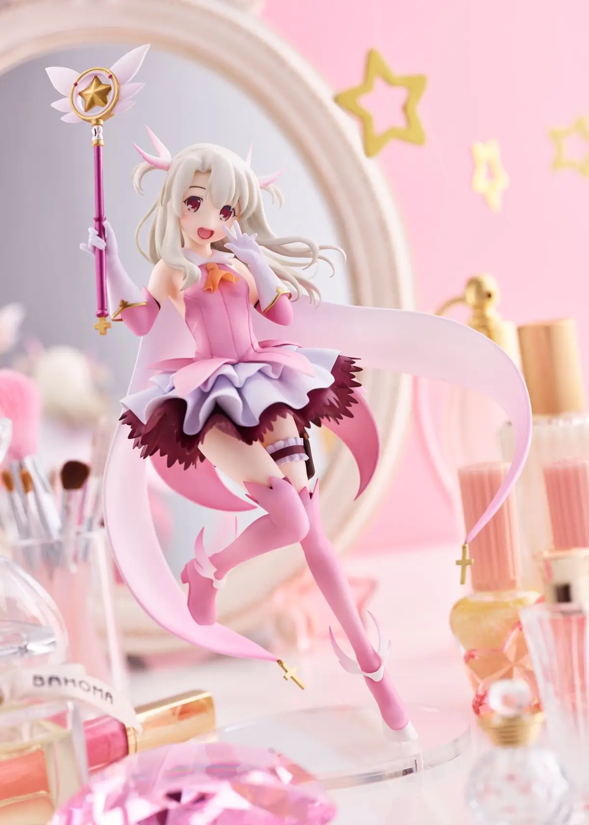 100%Original Spot 1/7 Play Dale Fate 22CM Magical Girl Illya PVC Anime Figure Doll Model Toy Office Ornament Collectible