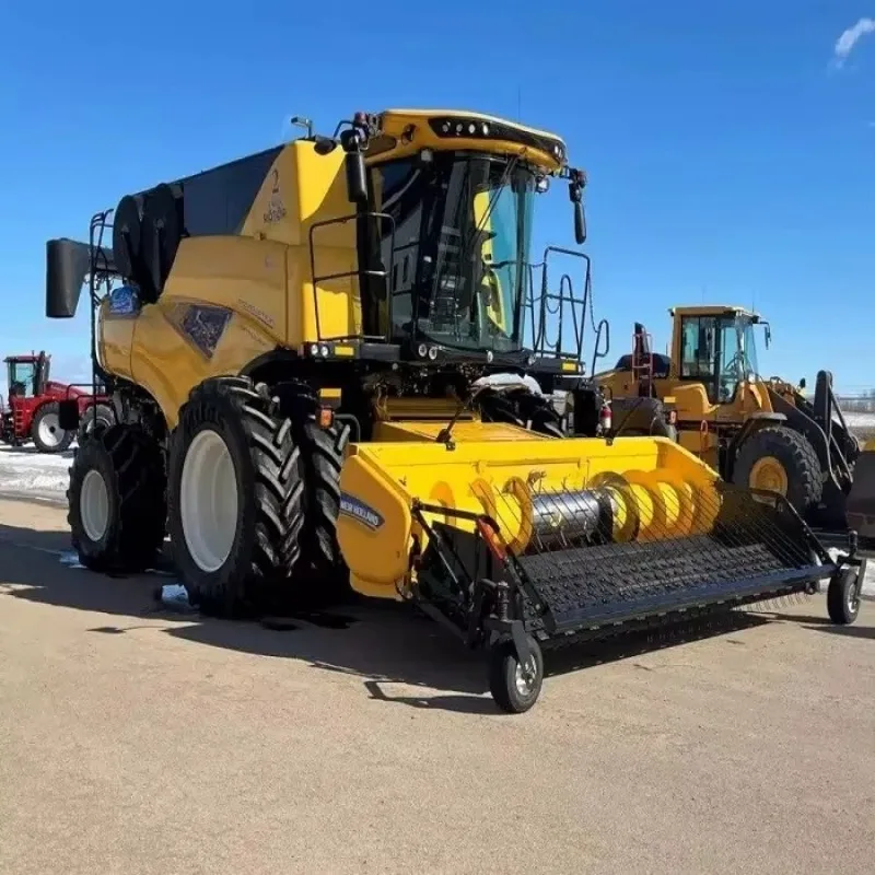 Economical Mini Combine Harvester Self Propelled Diesel Engine Small Family Farm Rice Wheat Harvest Reaping Threshing Equipment