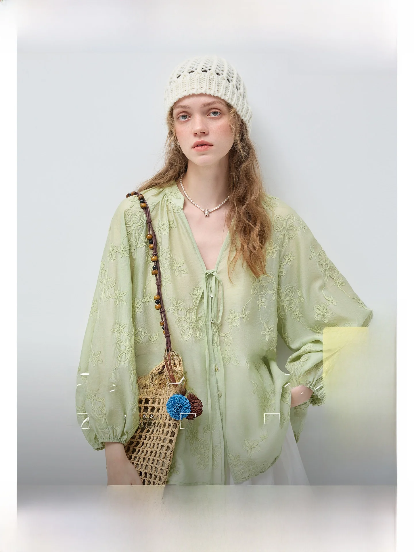

Vega Chang Silk Lantern Sleeve Shirt Women's Spring Vacation Style Breathable Loose Fit Embroidered V-Neck Casual Shirt