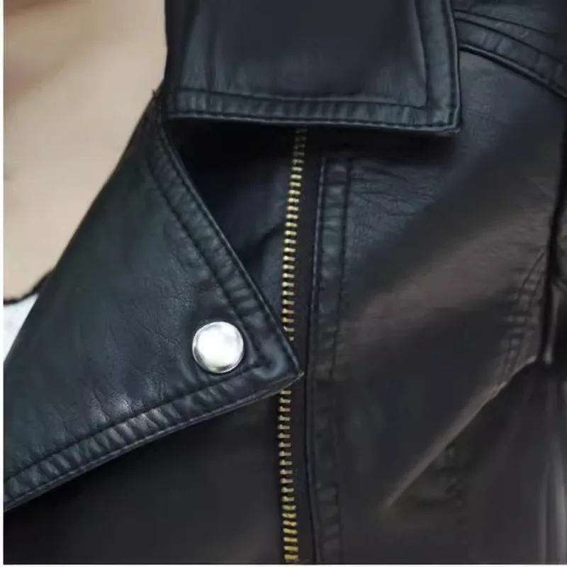 신상 자켓 봄 가을 여성용 PU 가죽 자켓 짧은 패션 슬림 블랙 PU 소형 코트 커프스 지퍼 디자인 여성 코트 S-3XL