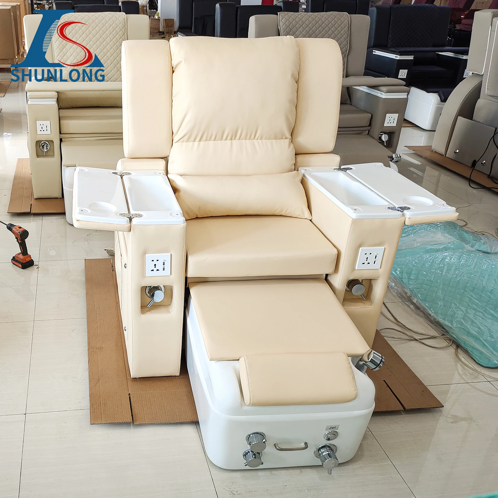 Beige PU Pedicure Spa Chair Reclining Nail Salon Chair with Pull-out Foot Basin Beauty Furniture