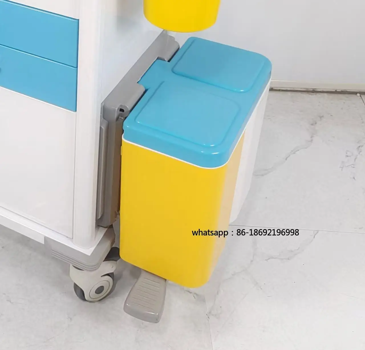 

Медицинский мусорный бак, откидное ведро, педальный спасательный автомобиль, автомобильные аксессуары для обработки 10 л