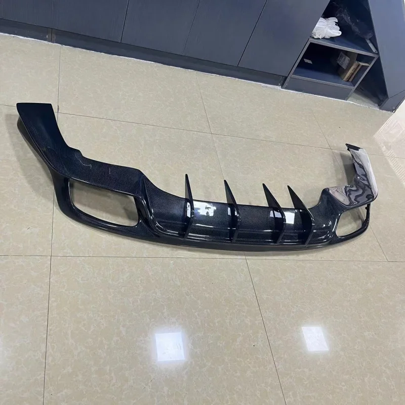 مناسبة لـ 2017-2024 بورش 971 ألياف الكربون FXX باناميرا بليد نمط الشفة الخلفية