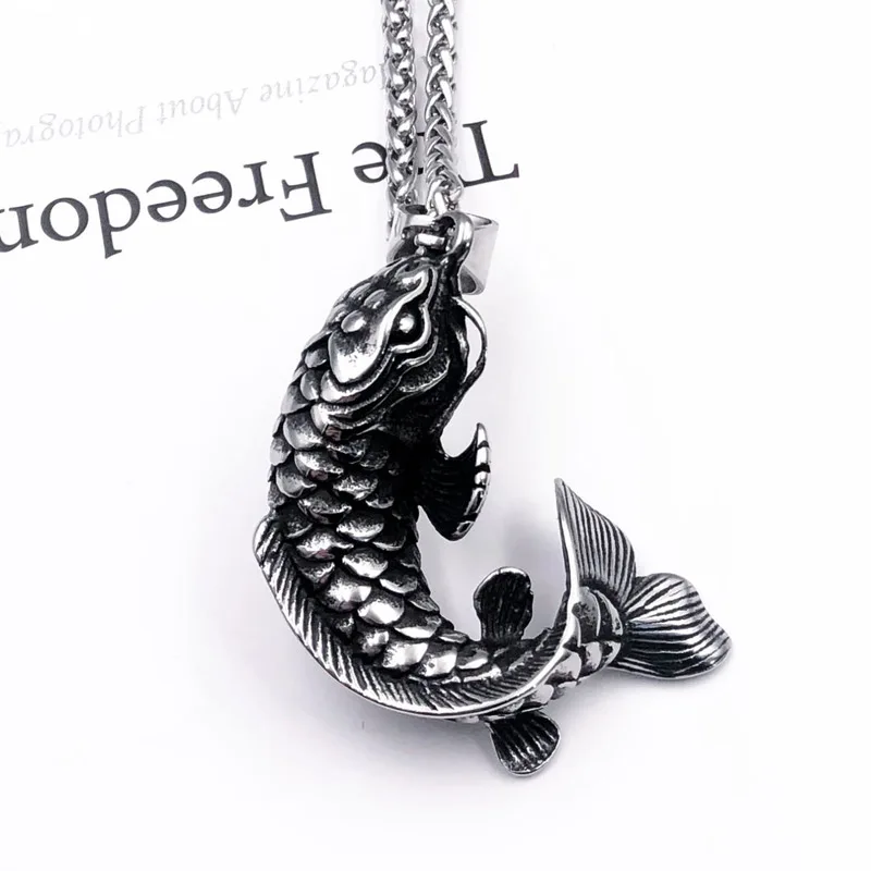 

Detailed 3D Carp Fish Pendant Necklace For Men Women Punk Stainless Steel Carp Necklace Fashion Hip Hop Biker Jewelry Gift