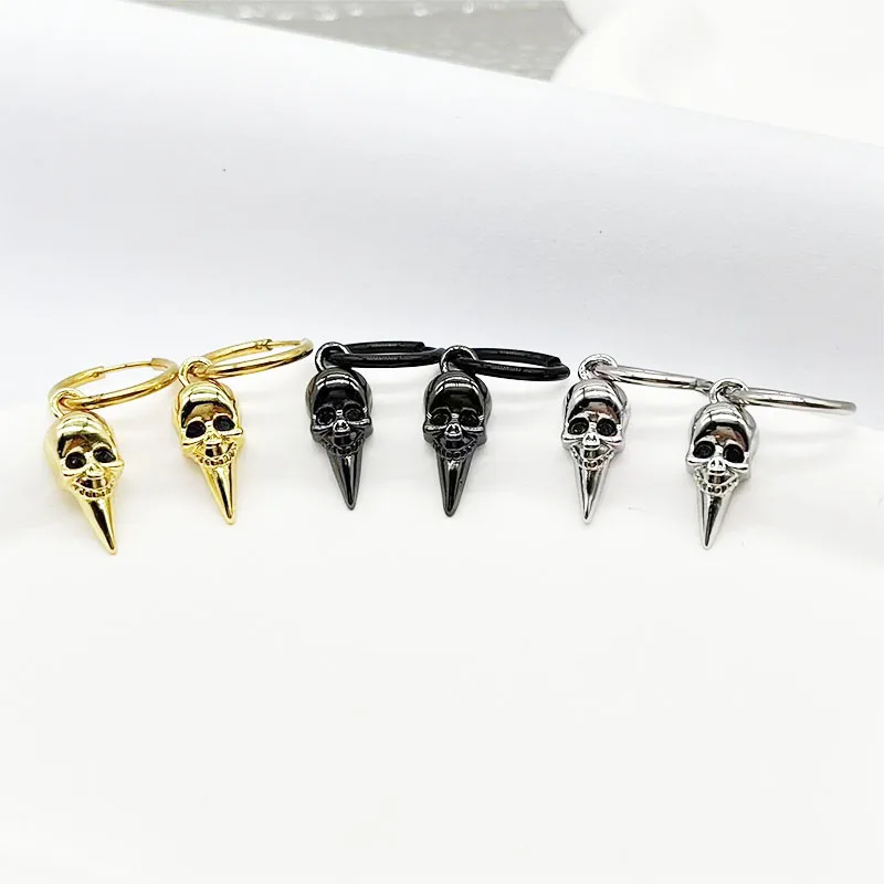 1 pair of retro exaggerated Halloween skull earrings, Goth punk party earrings pointed stainless steel fashion copper gift