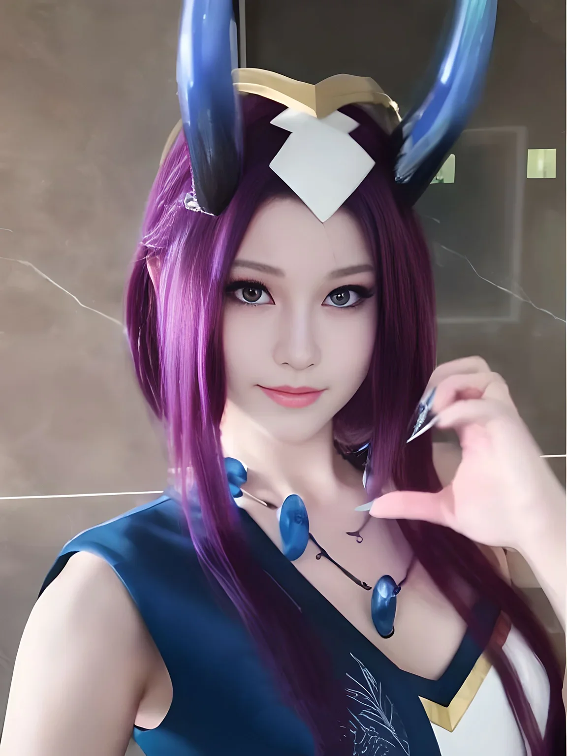 

CosplayGame The Blade Dancer League of Legends Irelia Cosplay Wig Blue purple layered long Wig Party Halloween Wig