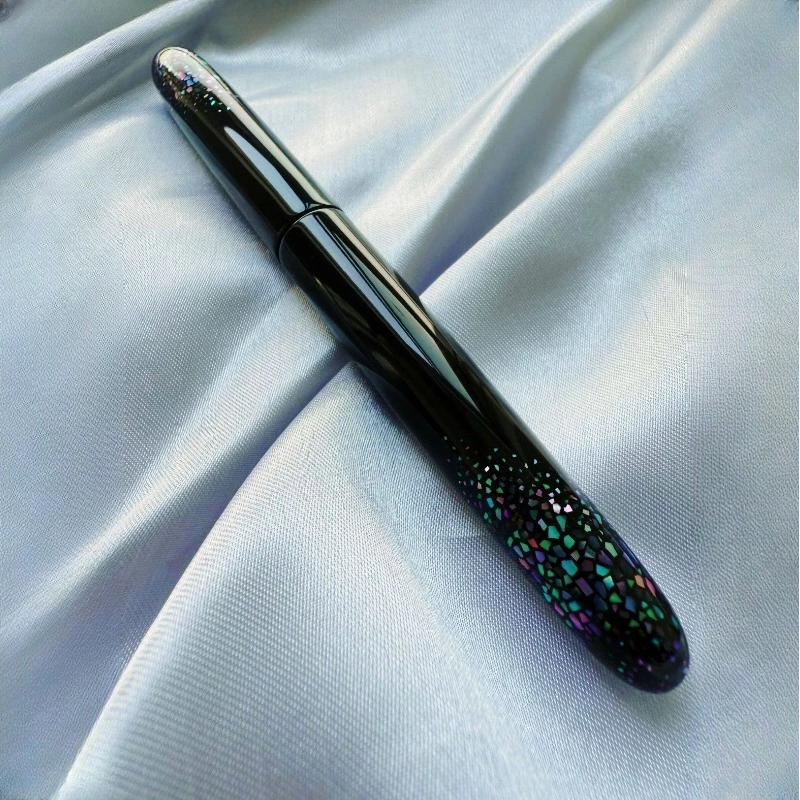 Luxurious Handmade Fountain Pen Natural Lacquer Inlay Mother-of-pearl and Colored Shell Hard Rubber Shaft Bock Nib Elegant Pen