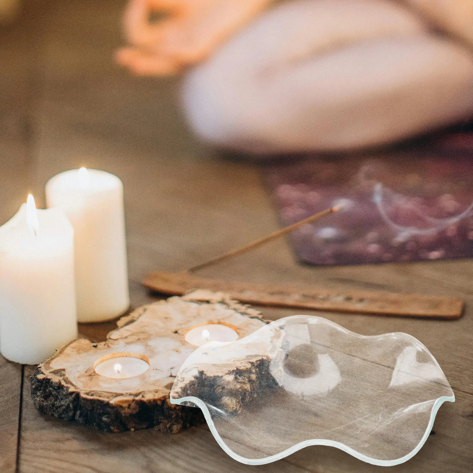 

115Mm Transparent Glass Wavy Melting Dish for Wax Warmers Essential Oils Aromatherapy Lamps Replacement Tray Stylish Functional