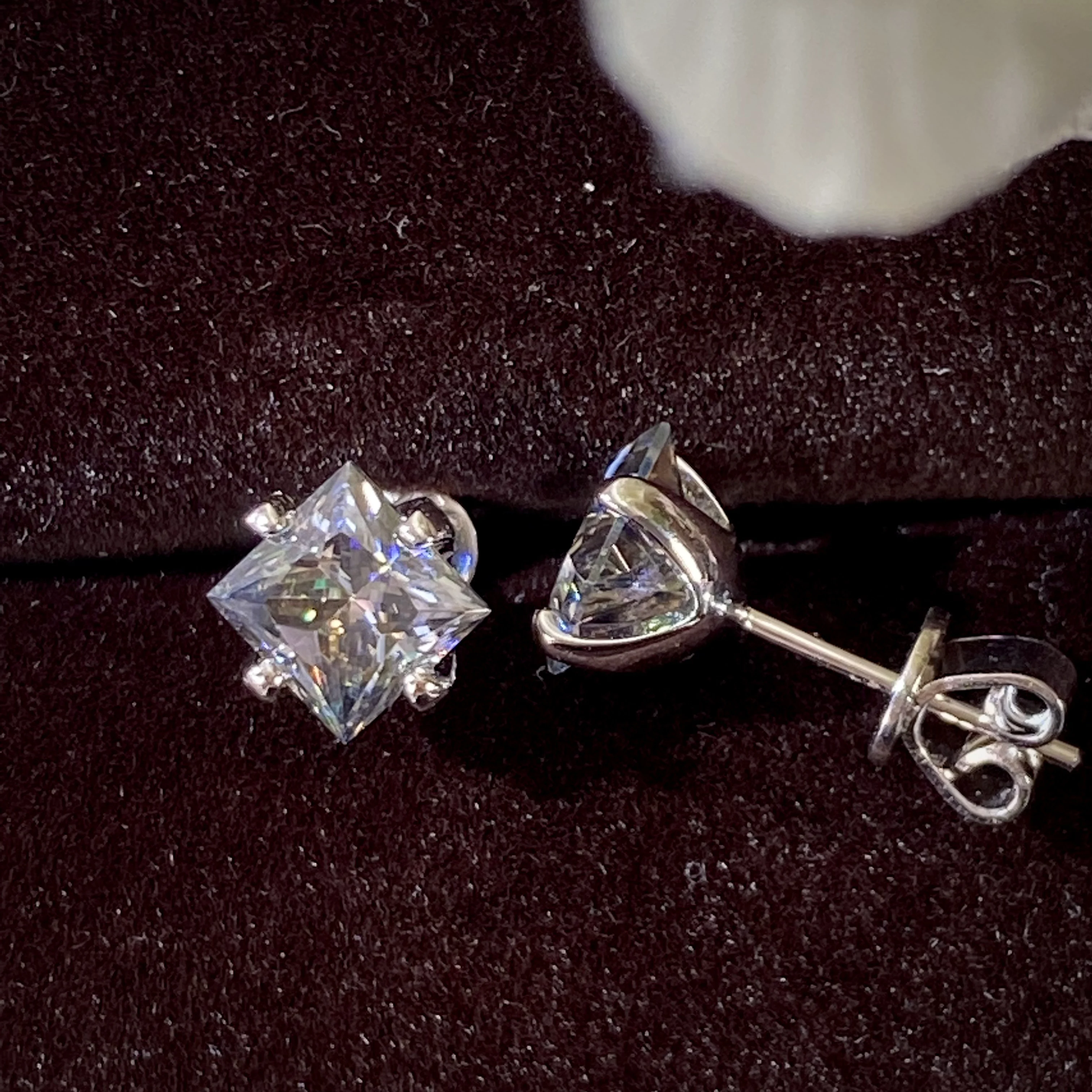 Bocarman Princess Cut Grüne Moissanit-Ohrstecker S925 Silber Krappenfassung 1,2CT 3CT Feiner Schmuck für Damen – Detail 7