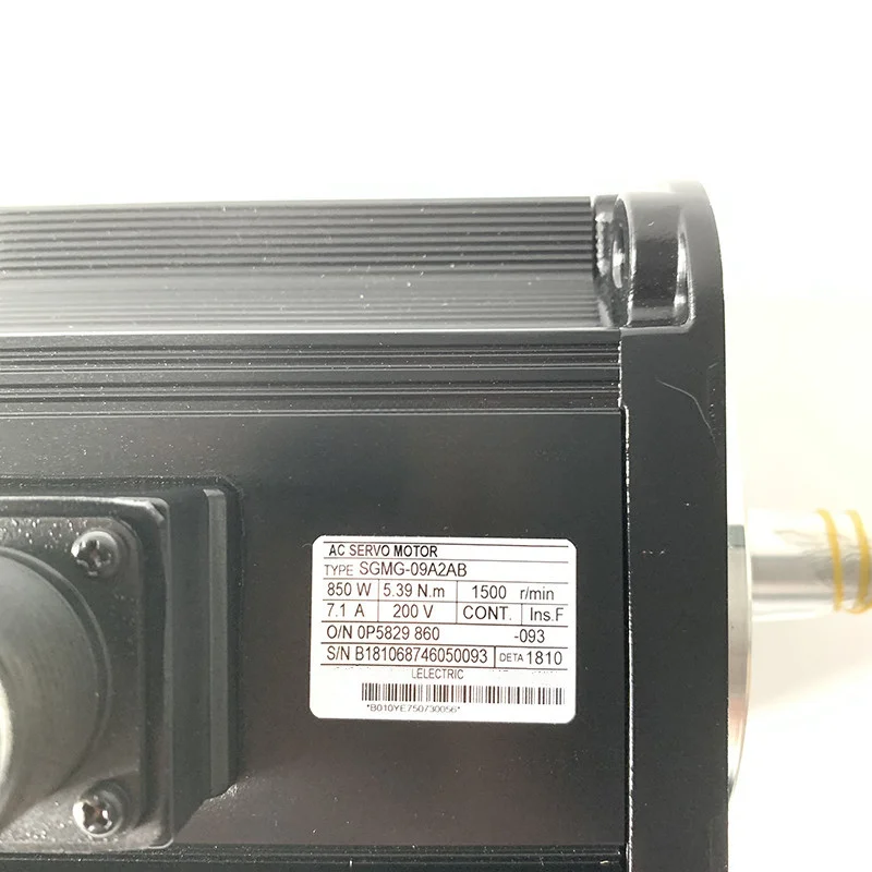 Servomotor SGMG-09A2AB Neu auf Lager
