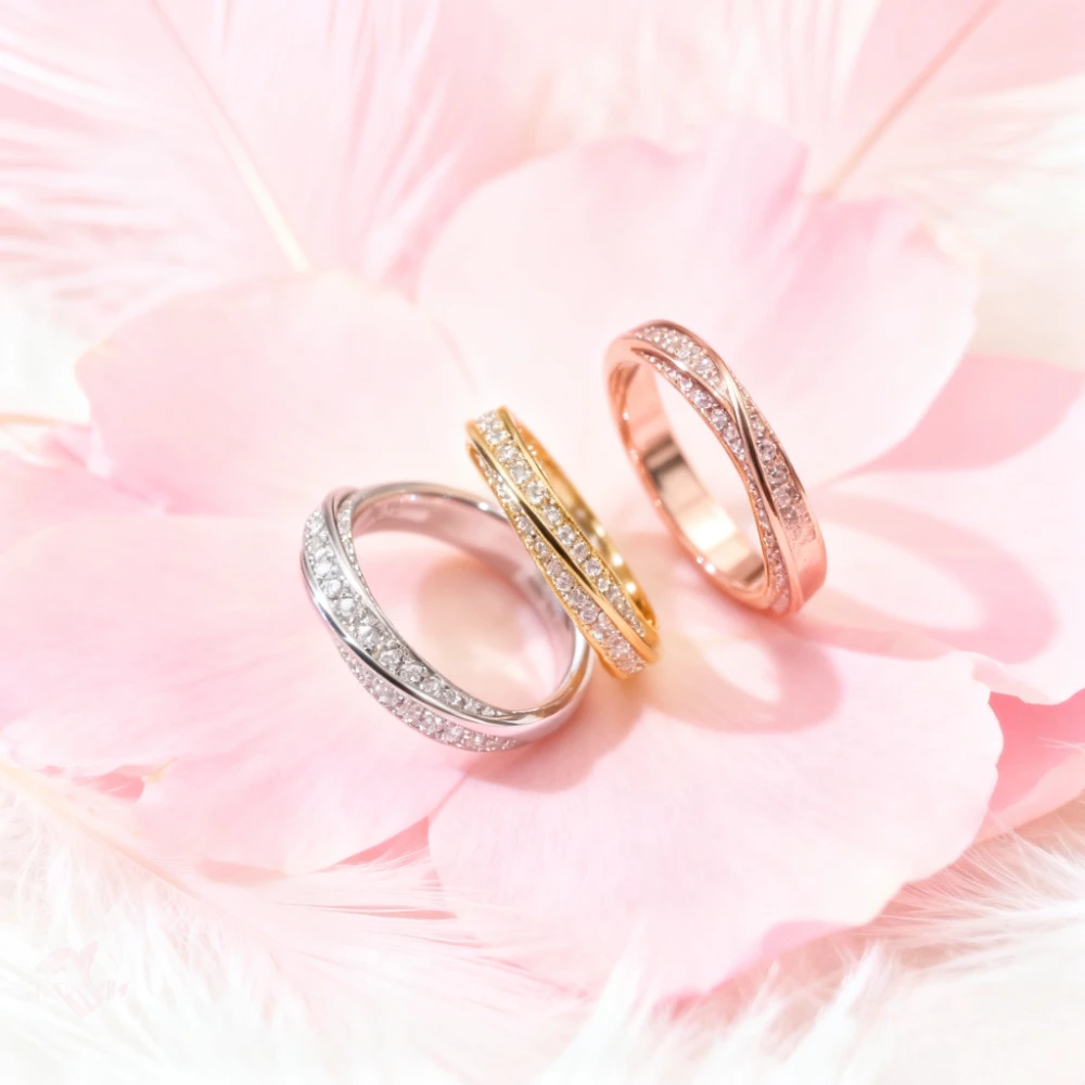 

Trendy 2026 All Diamond Twisted Flower Mobius Rings for Men Women Fashionable Couple Gifts for Birthday Wedding