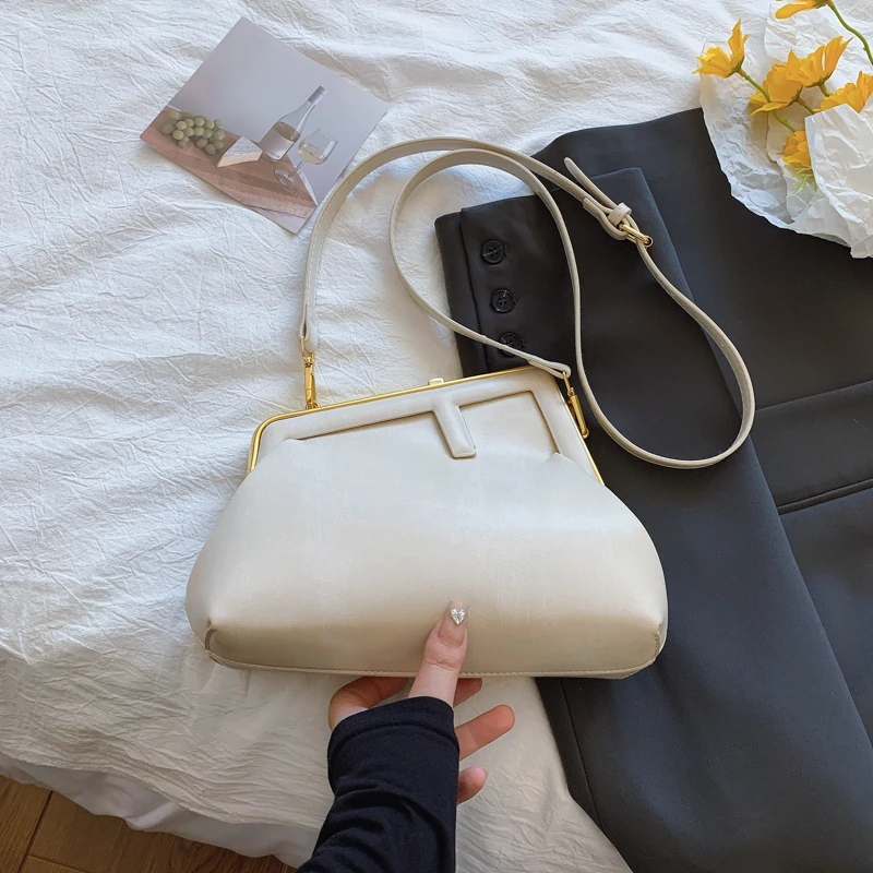 

Женская сумка через плечо с ремешком-цепочкой известного дизайна, женская сумка через плечо в стиле ретро, повседневный и портативный женский кошелек