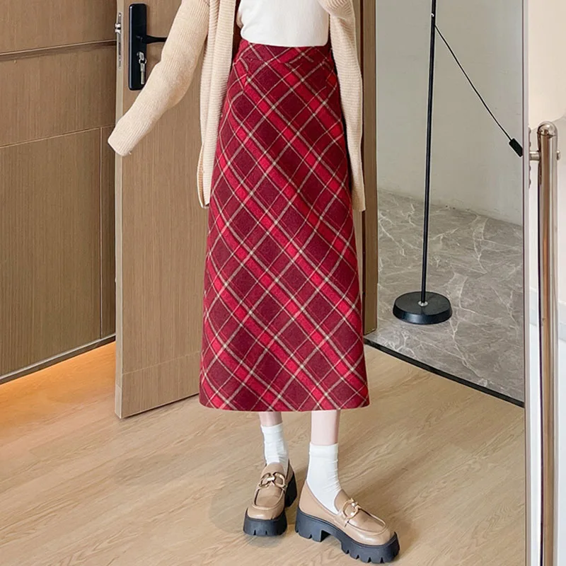 

Vintage Woolen Plaid Skirts for Women Autumn Winter High Waisted Split Long Skirt Female Korean Streetwear Contrast A-Line Skirt